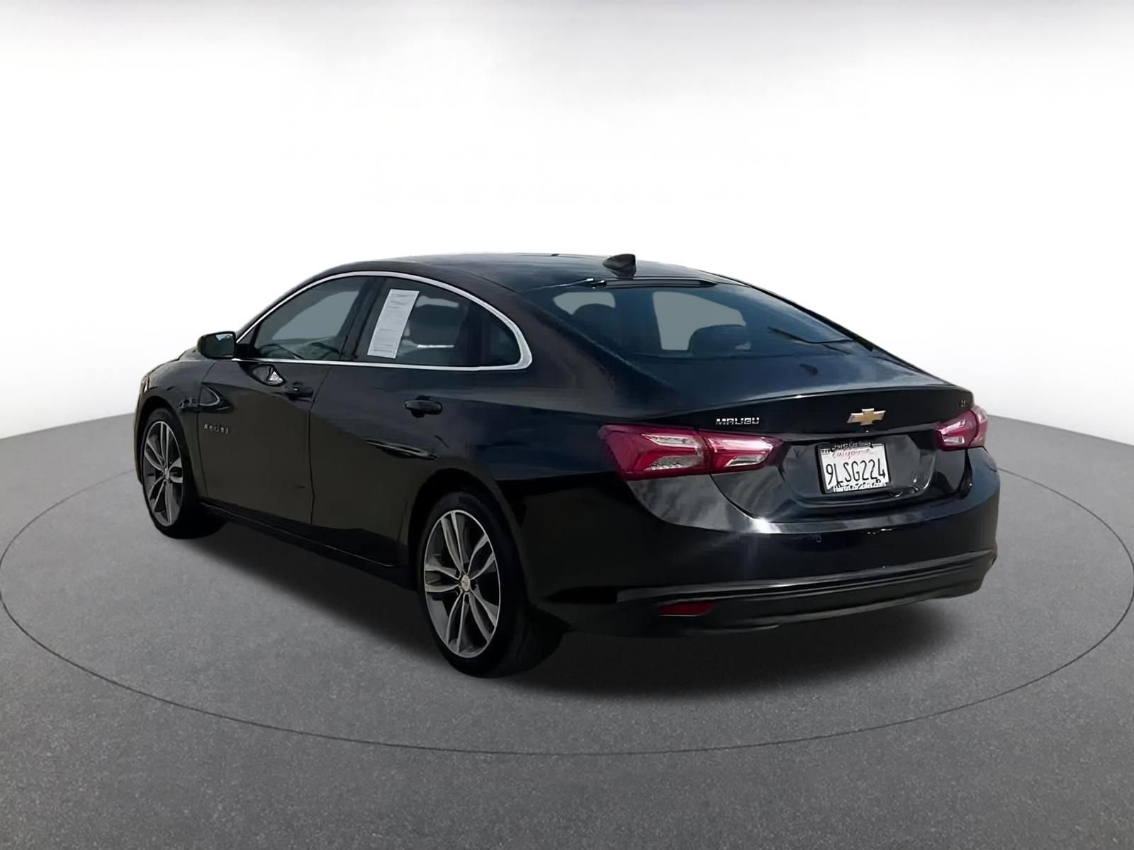 Used 2024 Chevrolet Malibu LT image 11