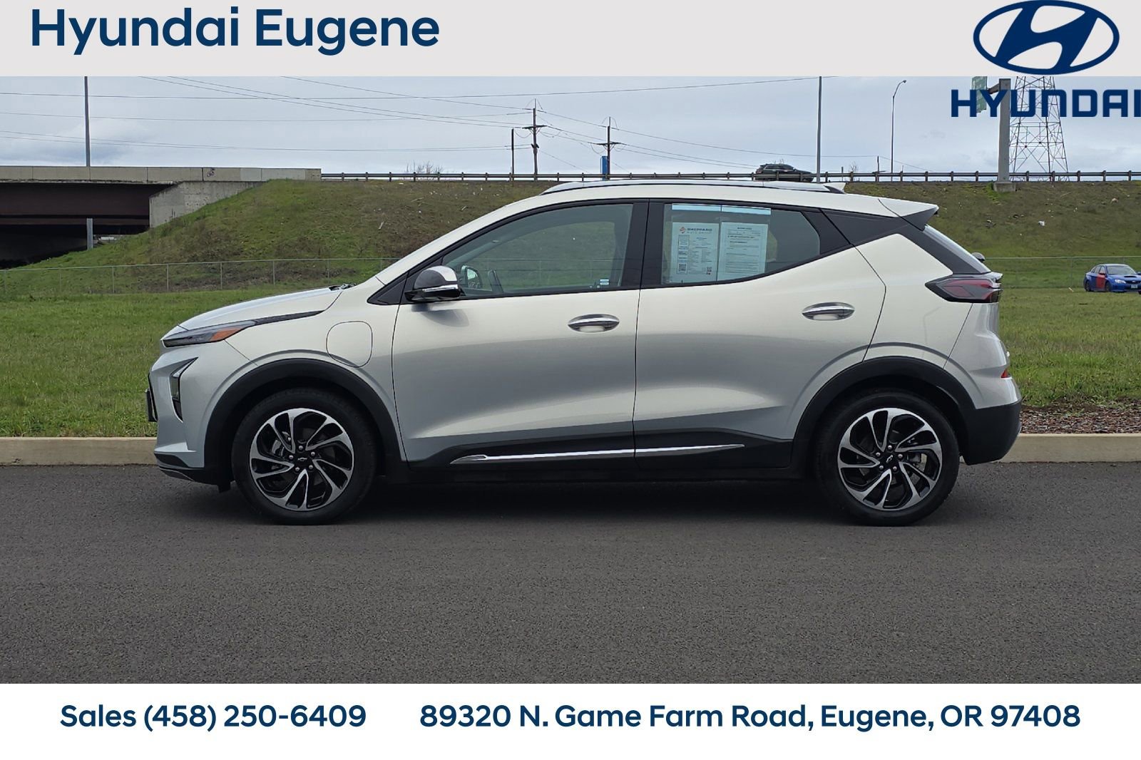 Used 2023 Chevrolet Bolt EUV Premier w/ Super Cruise Package image 7