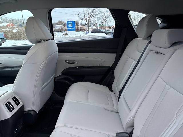 Certified 2025 Hyundai Tucson SEL FWD image 19