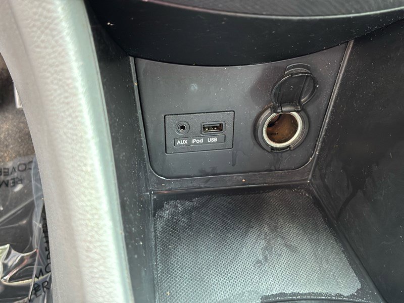 Used 2013 Hyundai Accent GS image 11