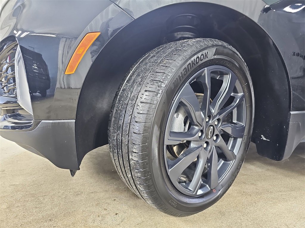 Certified 2023 Chevrolet Equinox RS w/ LPO, Floor Liner Package image 38