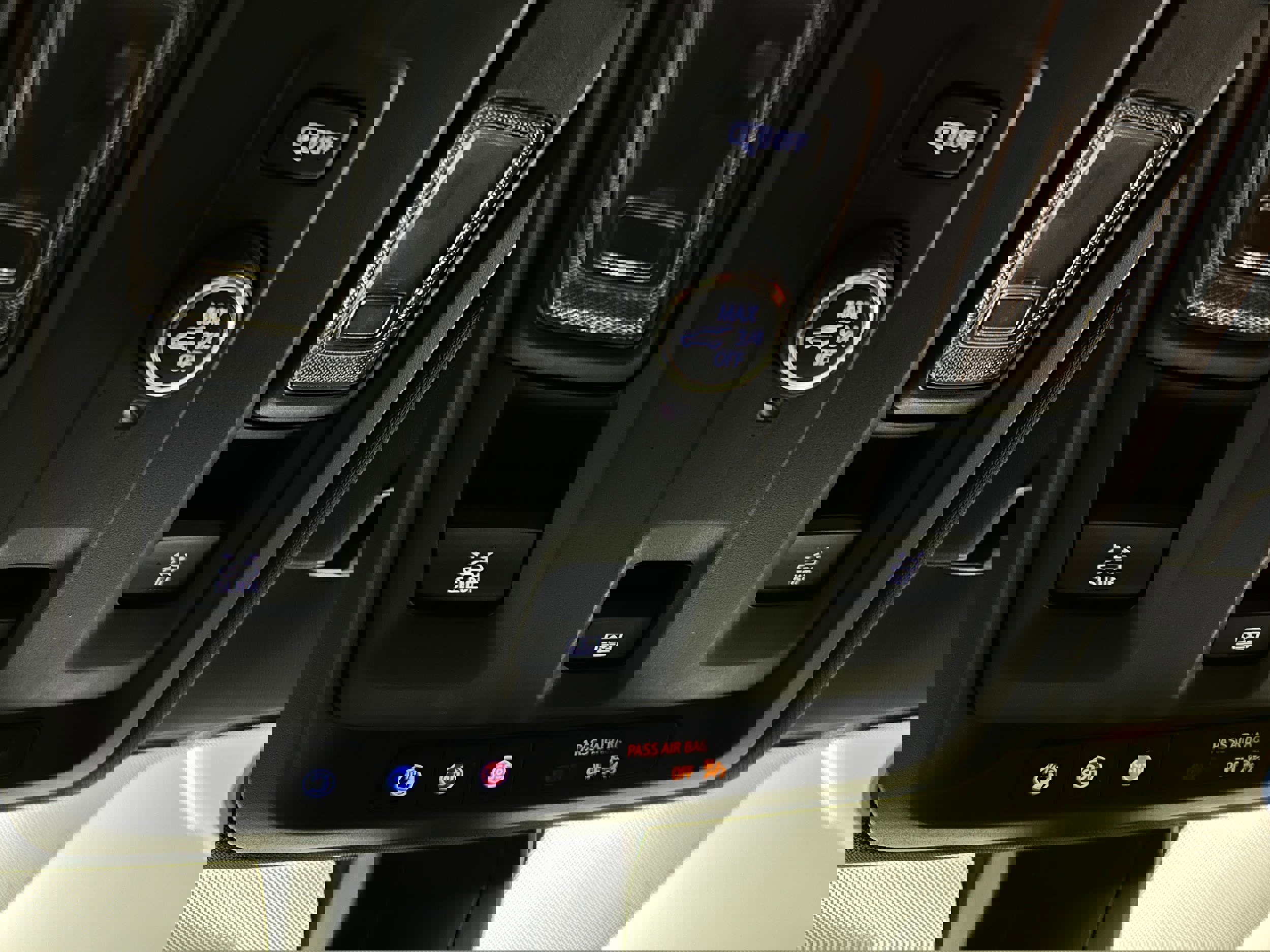 Used 2021 Chevrolet Suburban Z71 AWD/4WD image 27