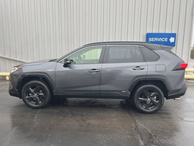 Used 2021 Toyota RAV4 XSE w/ XSE Grade Weather Package image 5