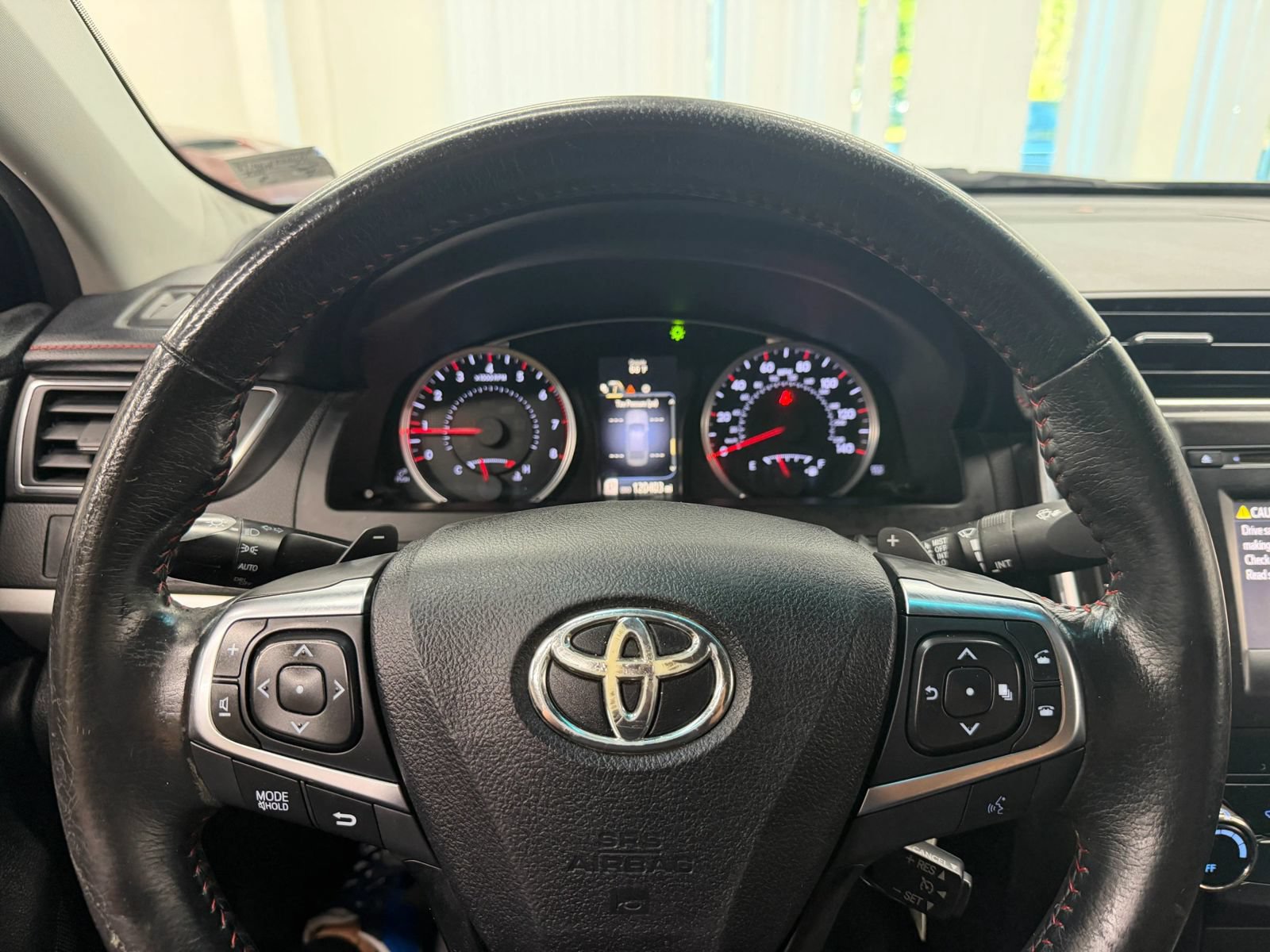 Used 2016 Toyota Camry SE FWD image 24