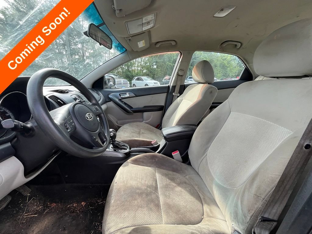 Used 2013 Kia Forte EX FWD image 24