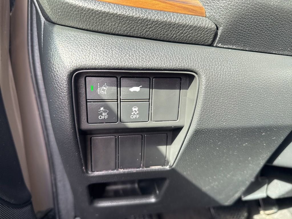 Certified 2017 Honda CR-V Touring image 30