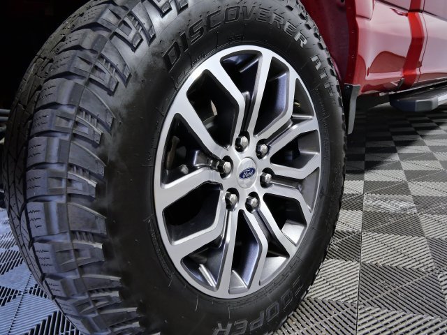 Certified 2022 Ford F150 Lariat w/ Equipment Group 501A Mid AWD/4WD image 12