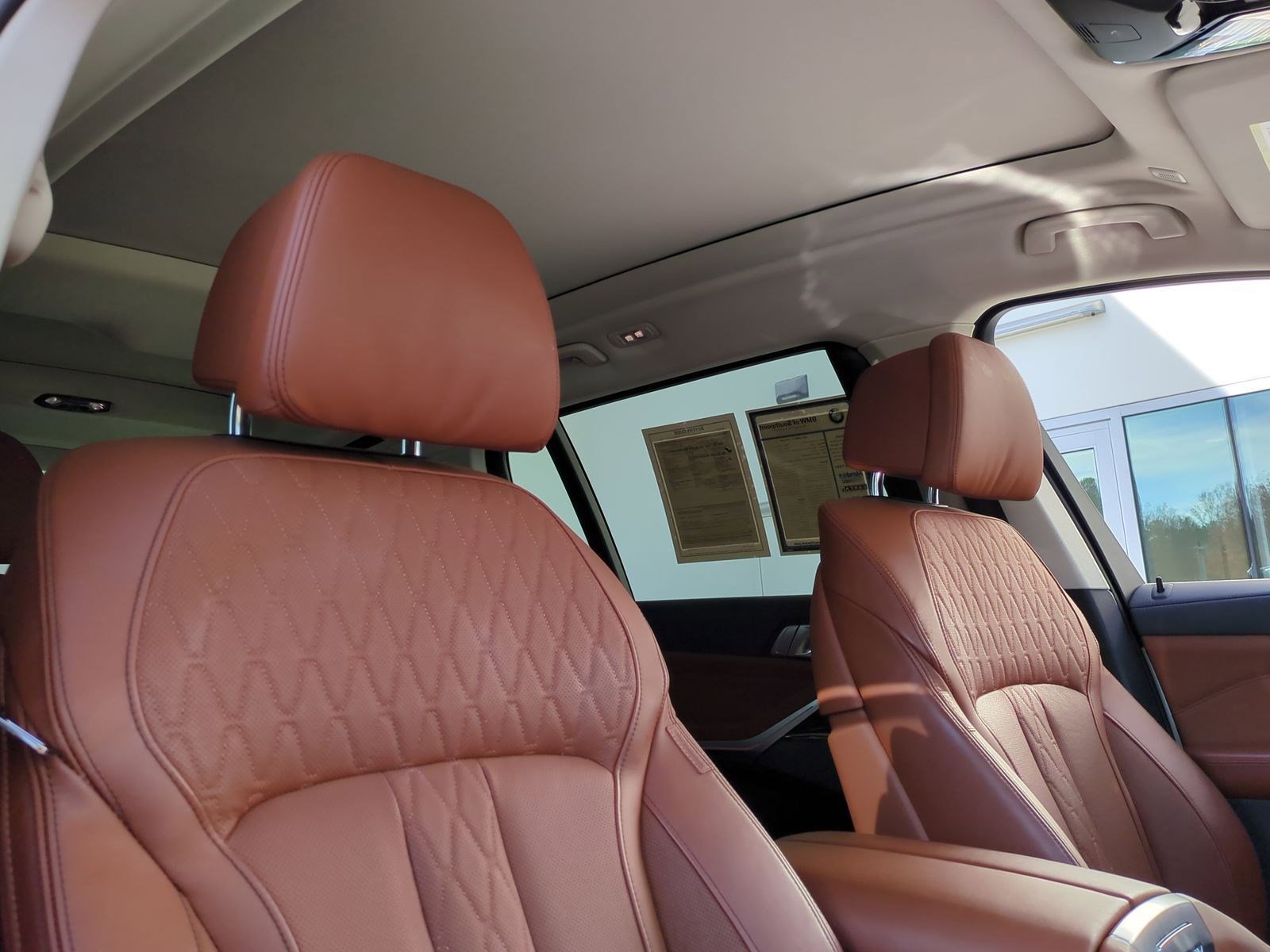 Used 2024 BMW X7 xDrive40i image 34