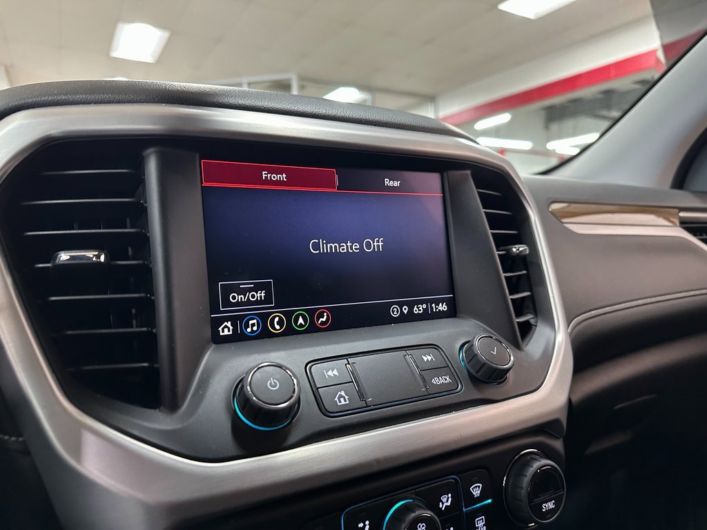 Used 2023 GMC Acadia SLE w/ Driver Convenience Package image 24