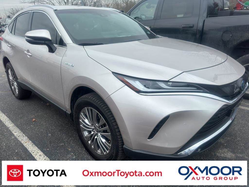 Used 2021 Toyota Venza XLE image 1