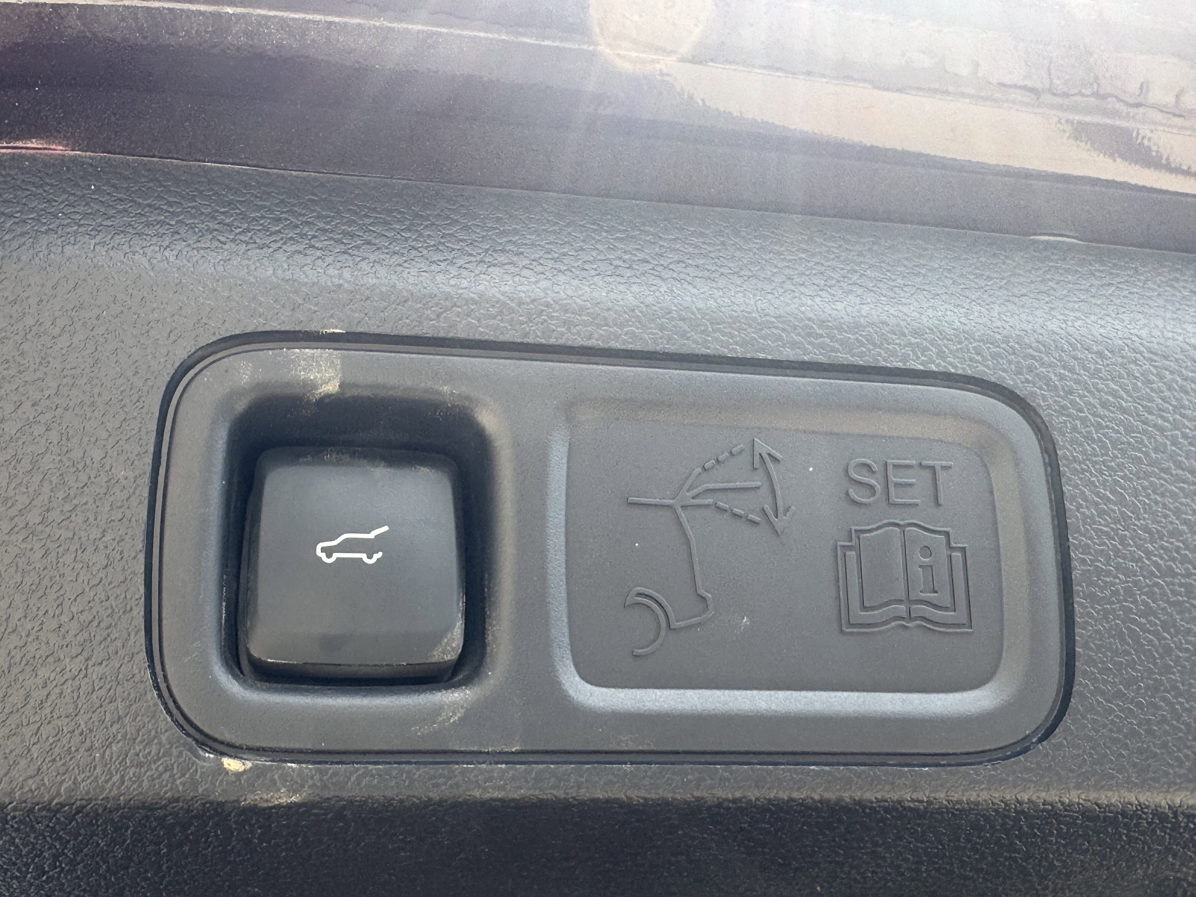 Used 2024 Ford Expedition Max Limited AWD/4WD image 7