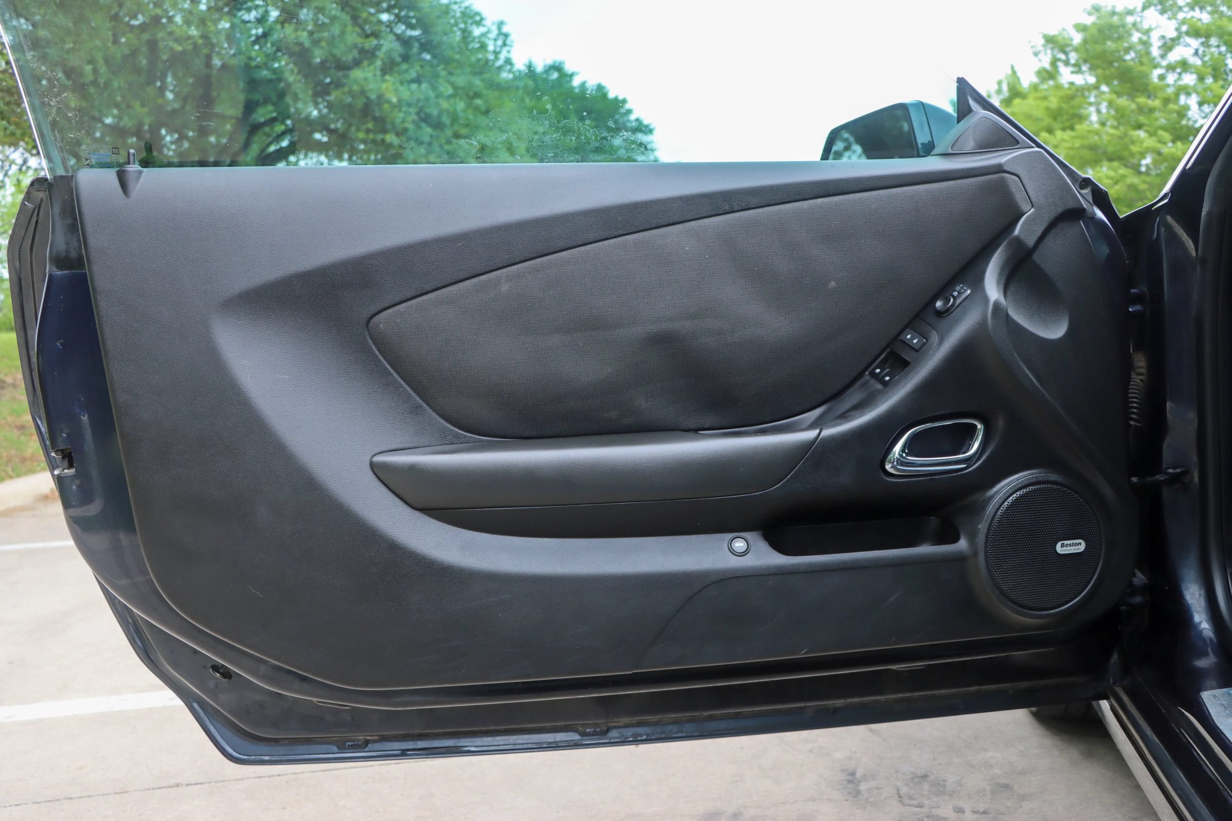 Used 2014 Chevrolet Camaro LT w/ RS Package RWD image 10