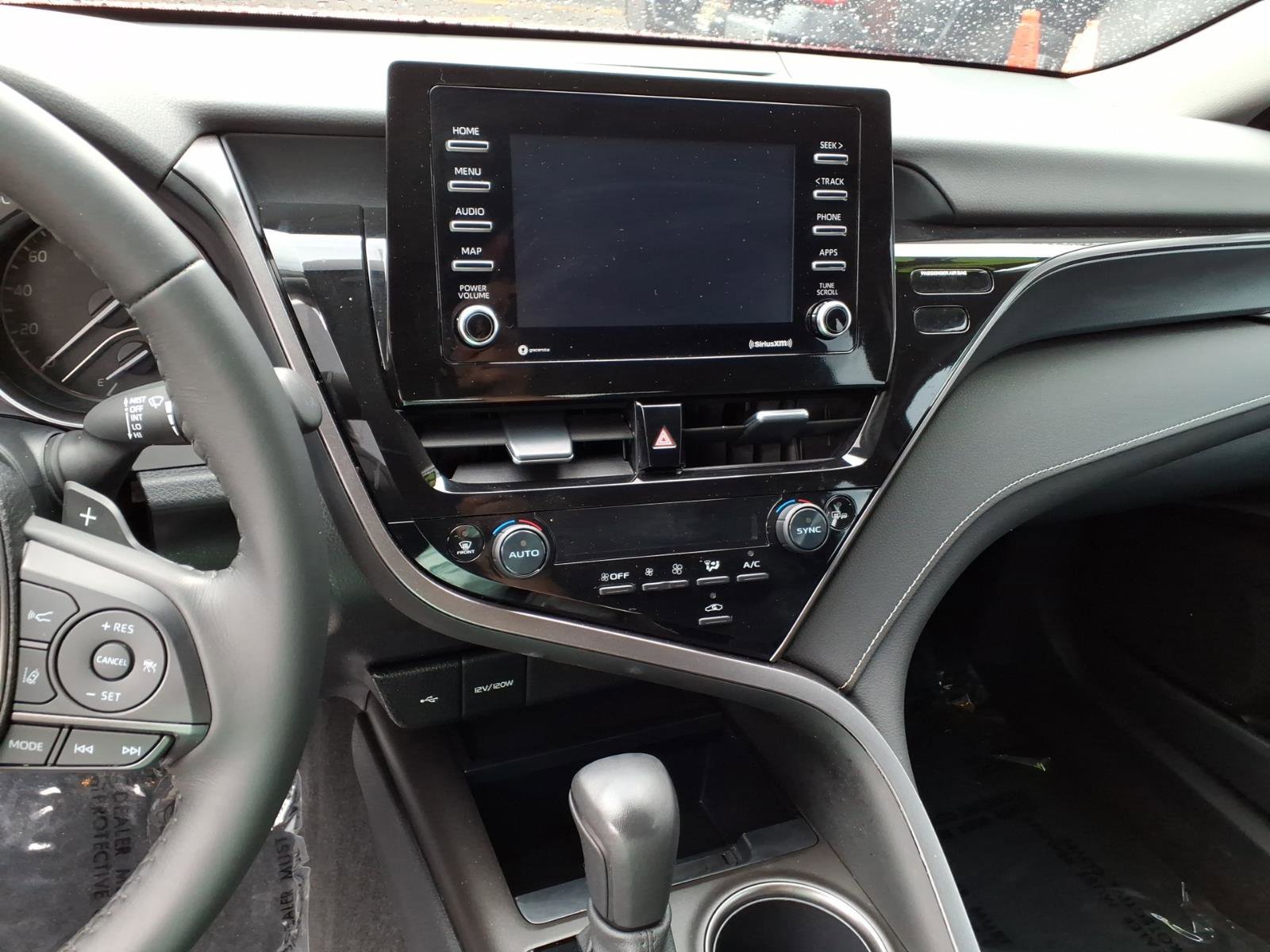 Certified 2023 Toyota Camry SE AWD/4WD image 7