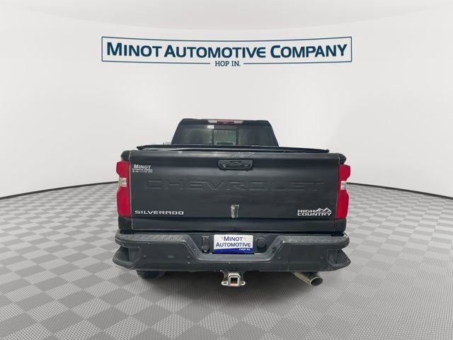 Used 2020 Chevrolet Silverado 2500 High Country w/ LPO, Dark Essentials Package AWD/4WD image 7