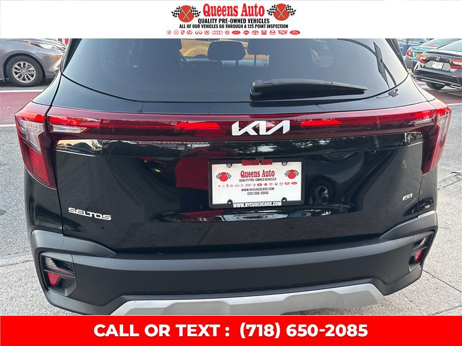 Used 2023 Kia Seltos LX AWD/4WD image 23