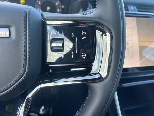 New 2026 Land Rover Range Rover Velar Dynamic SE AWD/4WD image 28