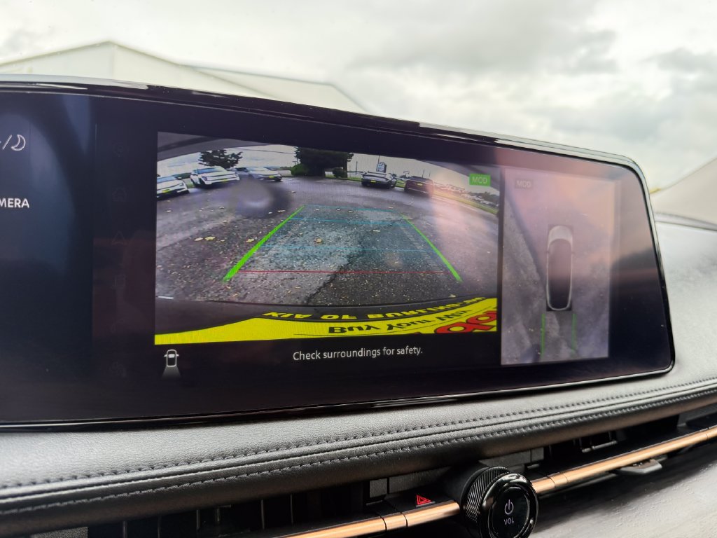 Used 2023 Nissan Ariya FWD image 30