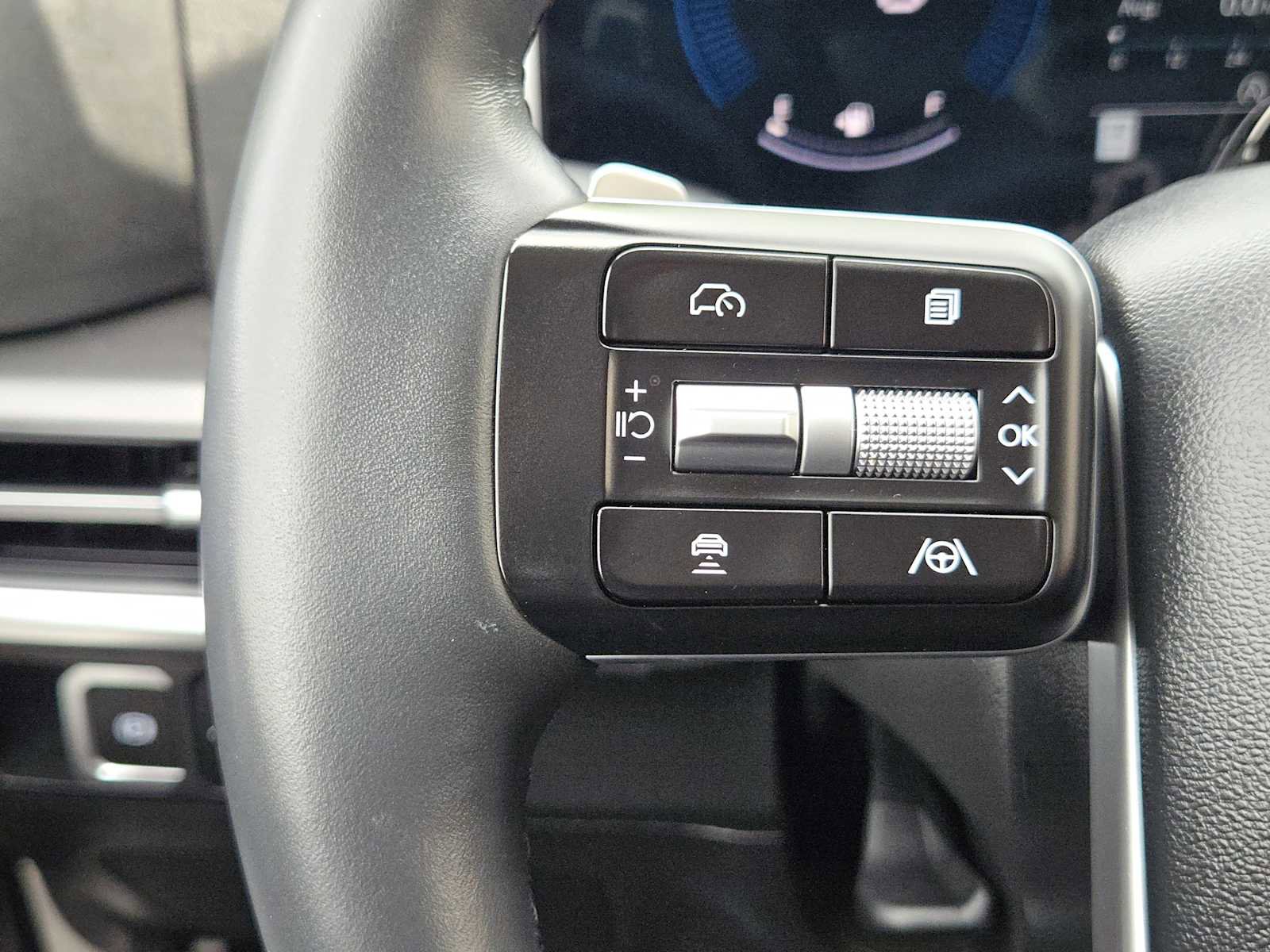 Certified 2026 Hyundai Santa Fe SEL FWD image 25