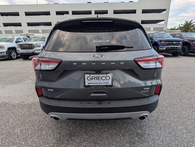 Certified 2022 Ford Escape SE FWD image 10