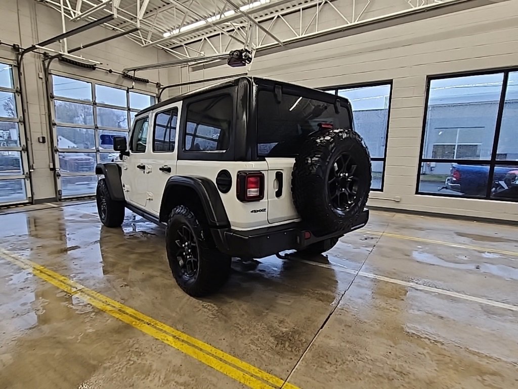 Used 2025 Jeep Wrangler Willys 4xe image 7