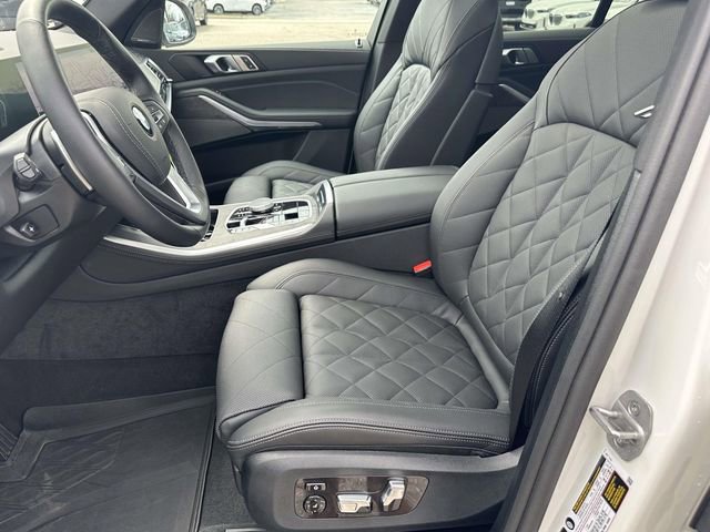 Used 2026 BMW X5 xDrive40i w/ Climate Comfort Package image 25