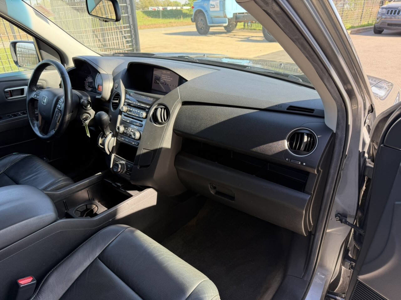 Used 2013 Honda Pilot Touring image 19