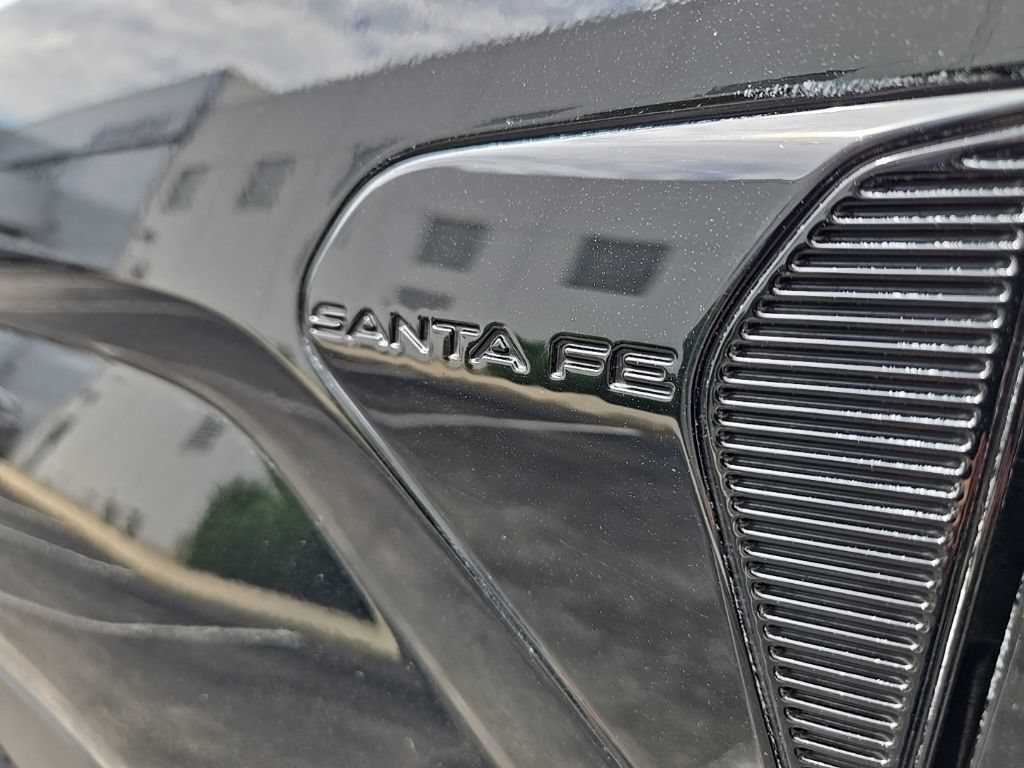 Certified 2025 Hyundai Santa Fe SE FWD image 20