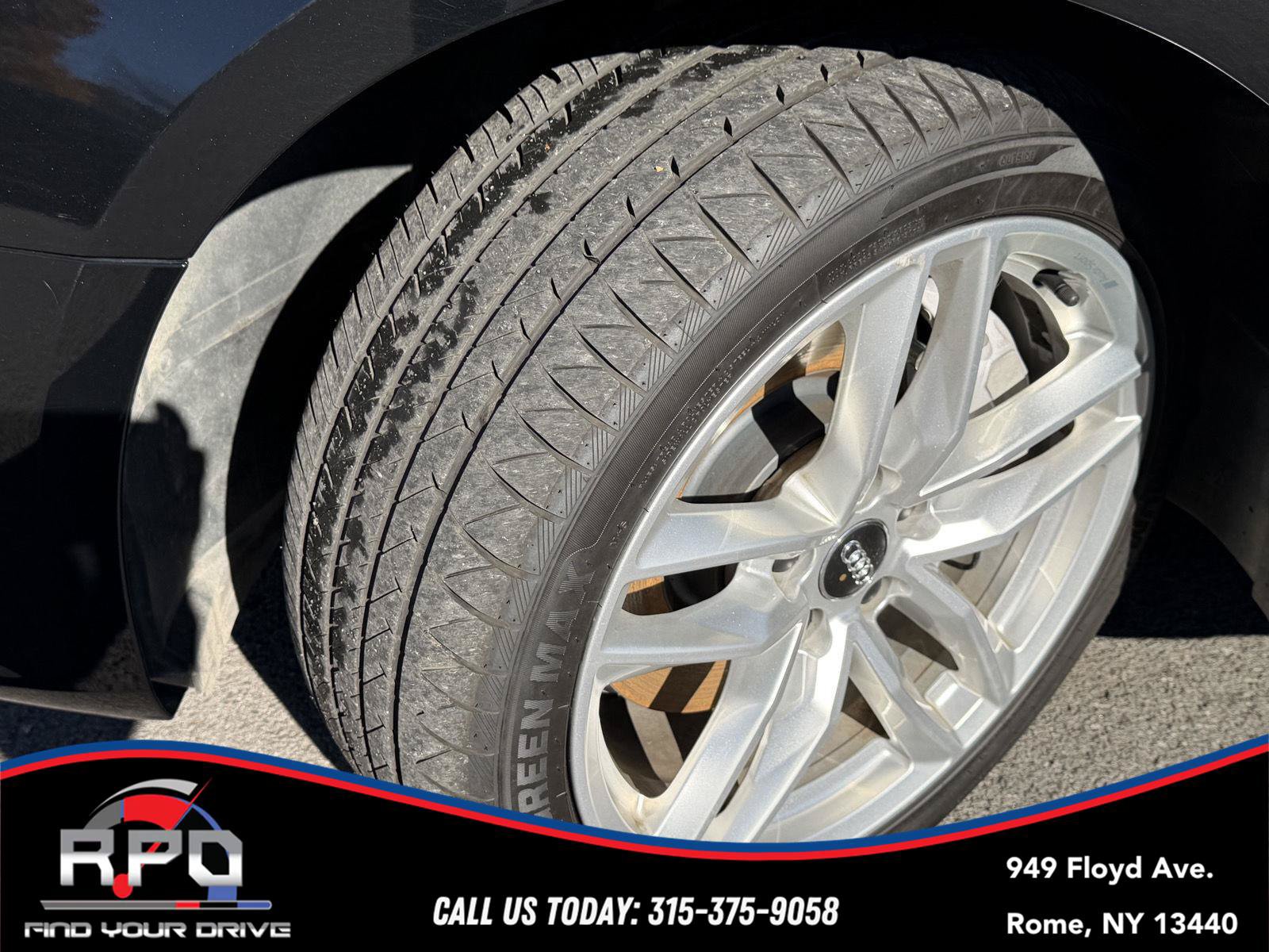 Used 2021 Audi A4 2.0T Premium w/ Convenience Package AWD/4WD image 10