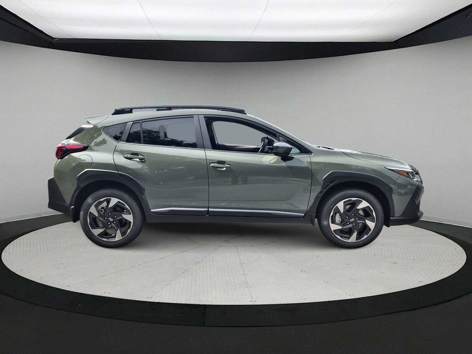 New 2026 Subaru Crosstrek 2.5i Limited w/ Crosstrek Mirror Package AWD/4WD image 9