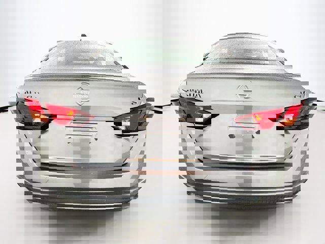 Certified 2023 Nissan Altima 2.5 SV image 6