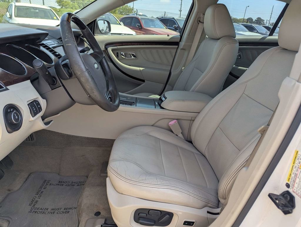 Used 2012 Ford Taurus Limited image 18