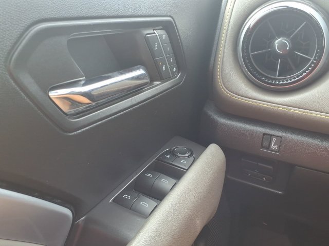 Certified 2023 Chevrolet Colorado ZR2 w/ ZR2 Convenience Package III AWD/4WD image 20