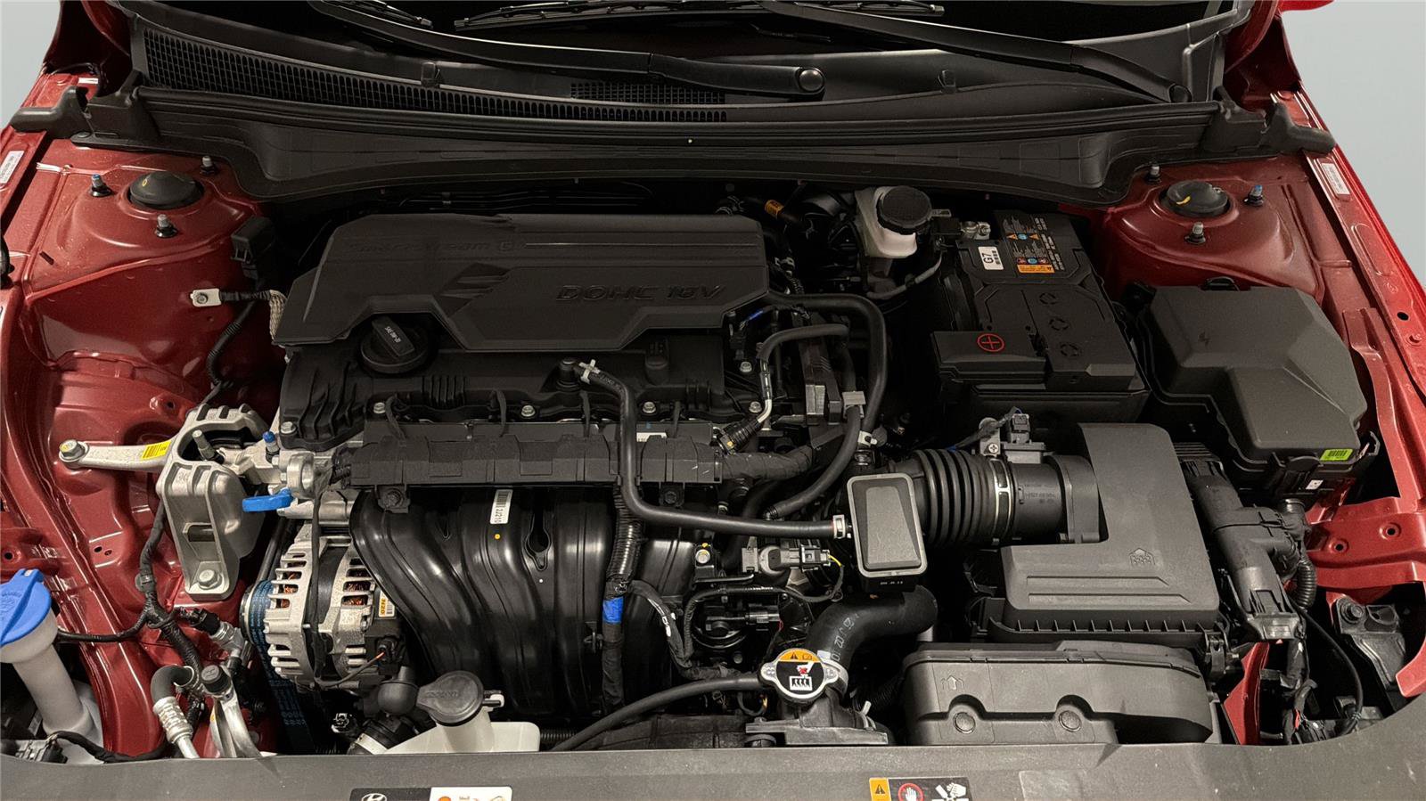 Certified 2026 Hyundai Elantra SE FWD image 13