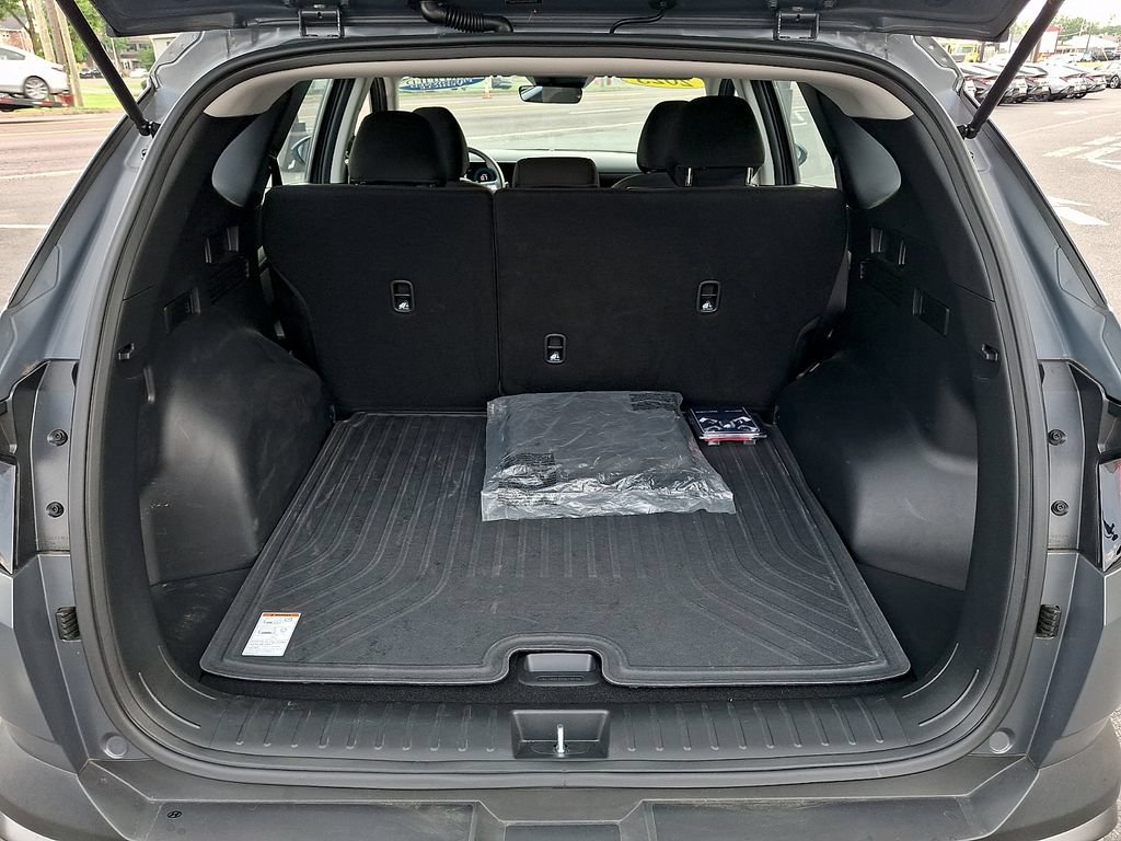 Certified 2025 Hyundai Tucson SE AWD/4WD image 29