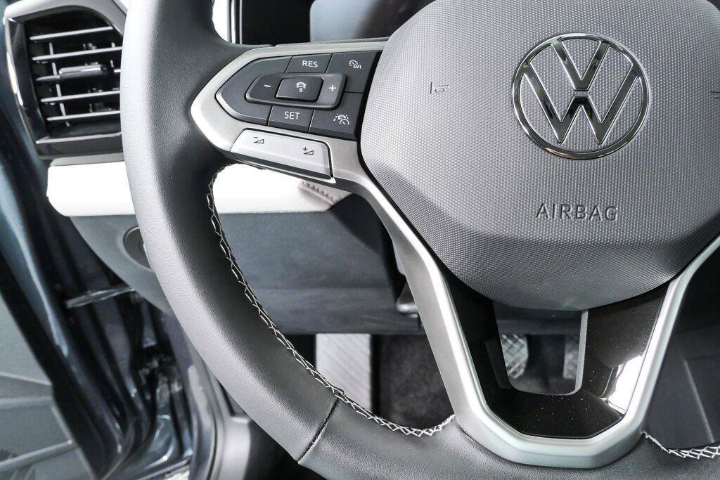 New 2027 Volkswagen Taos S FWD image 22