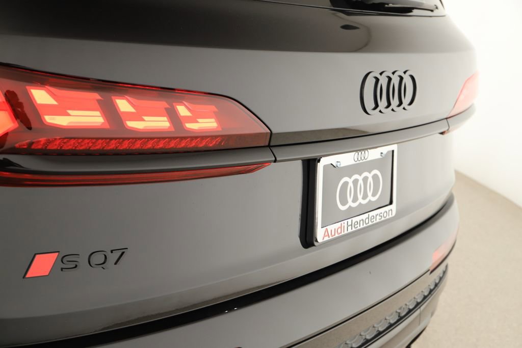 New 2026 Audi SQ7 Prestige image 29