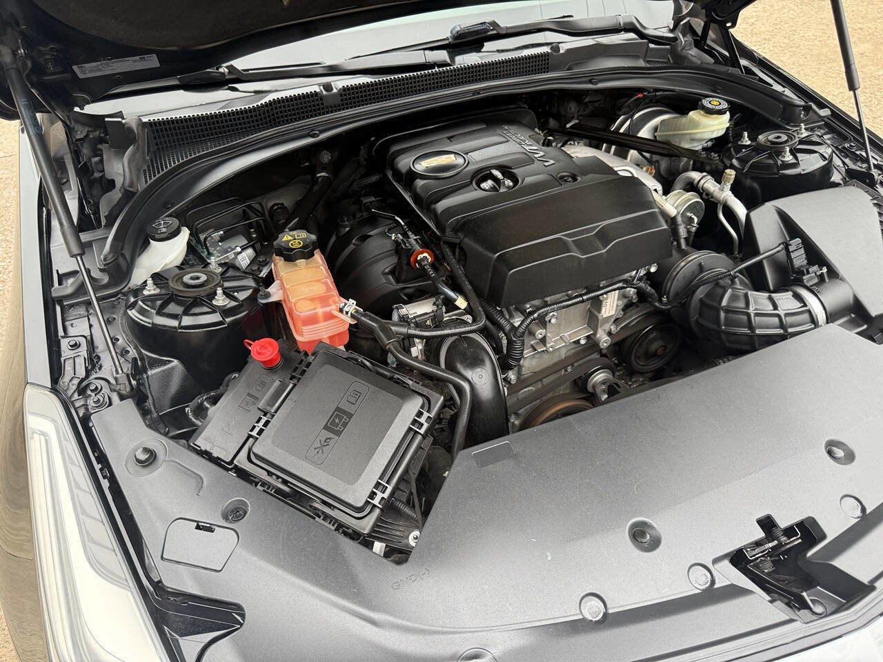 Used 2018 Cadillac ATS 2.0T Sedan RWD image 39