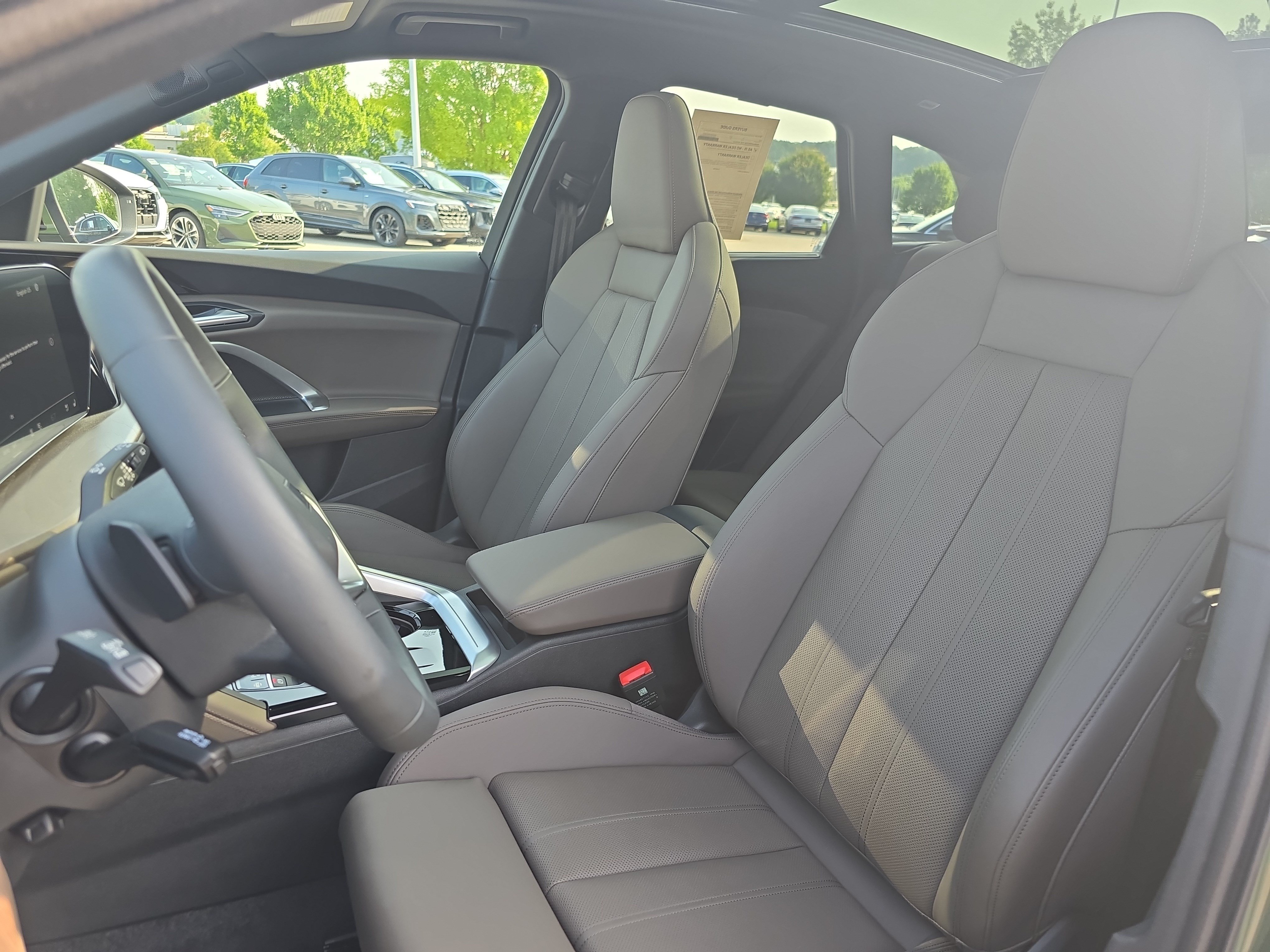Certified 2025 Audi Q5 Premium AWD/4WD image 14