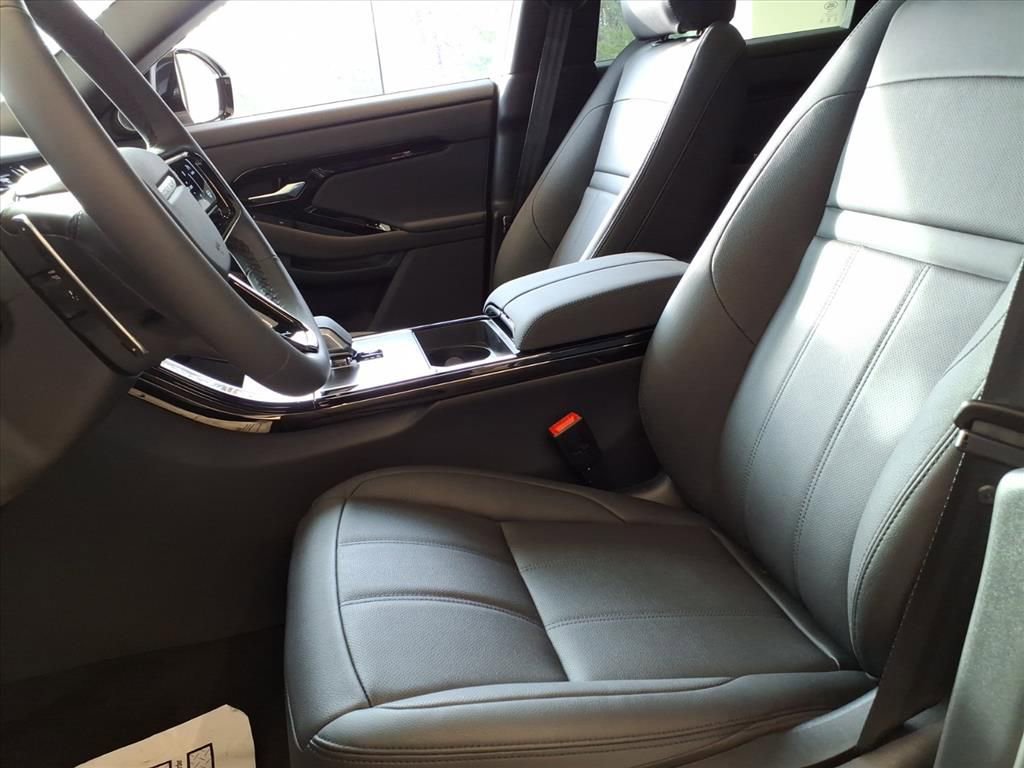 New 2026 Land Rover Range Rover Evoque Dynamic SE image 12