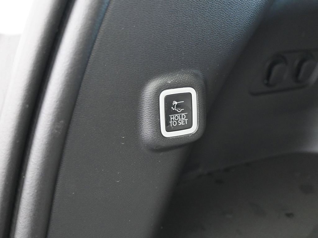 New 2026 Jeep Cherokee Limited image 35