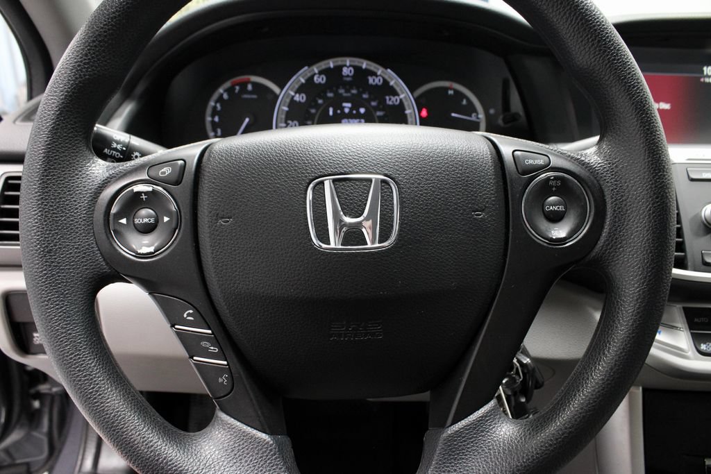 Used 2013 Honda Accord LX image 31