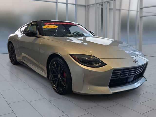 Certified 2025 Nissan Z Performance w/ Floor Mat Package