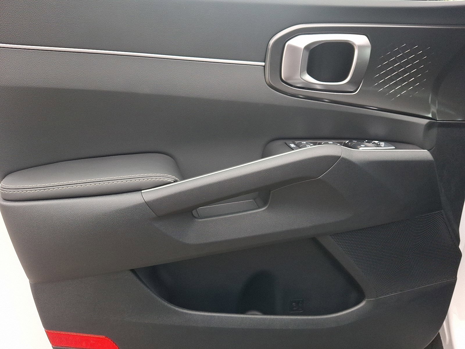 New 2026 Kia Sorento S image 8