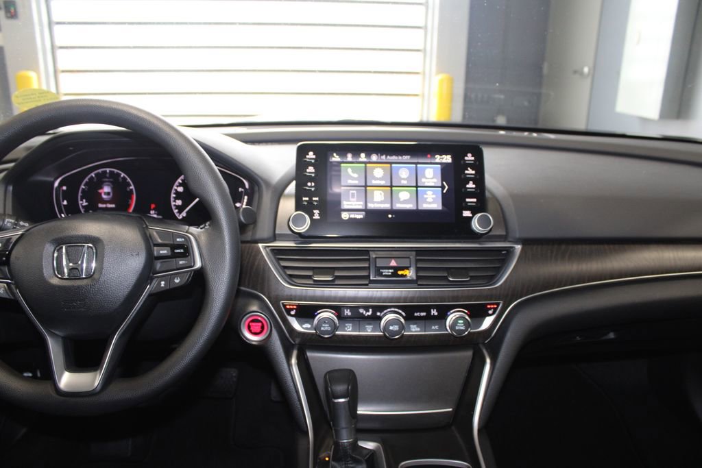 Used 2020 Honda Accord EX image 24