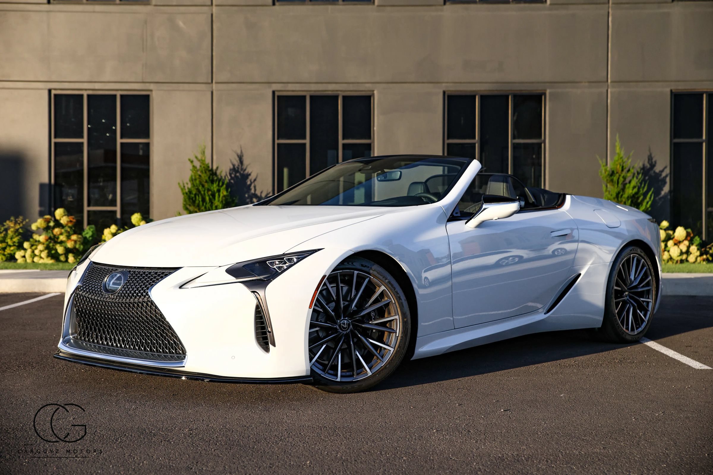 Used 2024 Lexus LC 500 Convertible w/ Touring Package RWD image 4