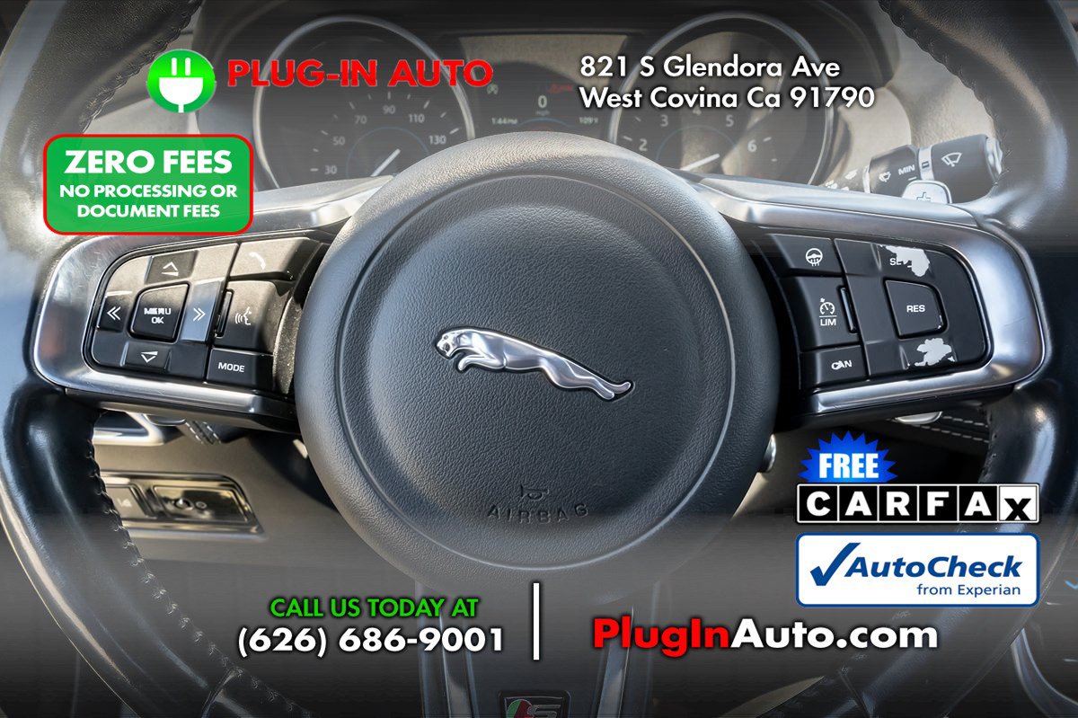 Used 2018 Jaguar XE S RWD image 19