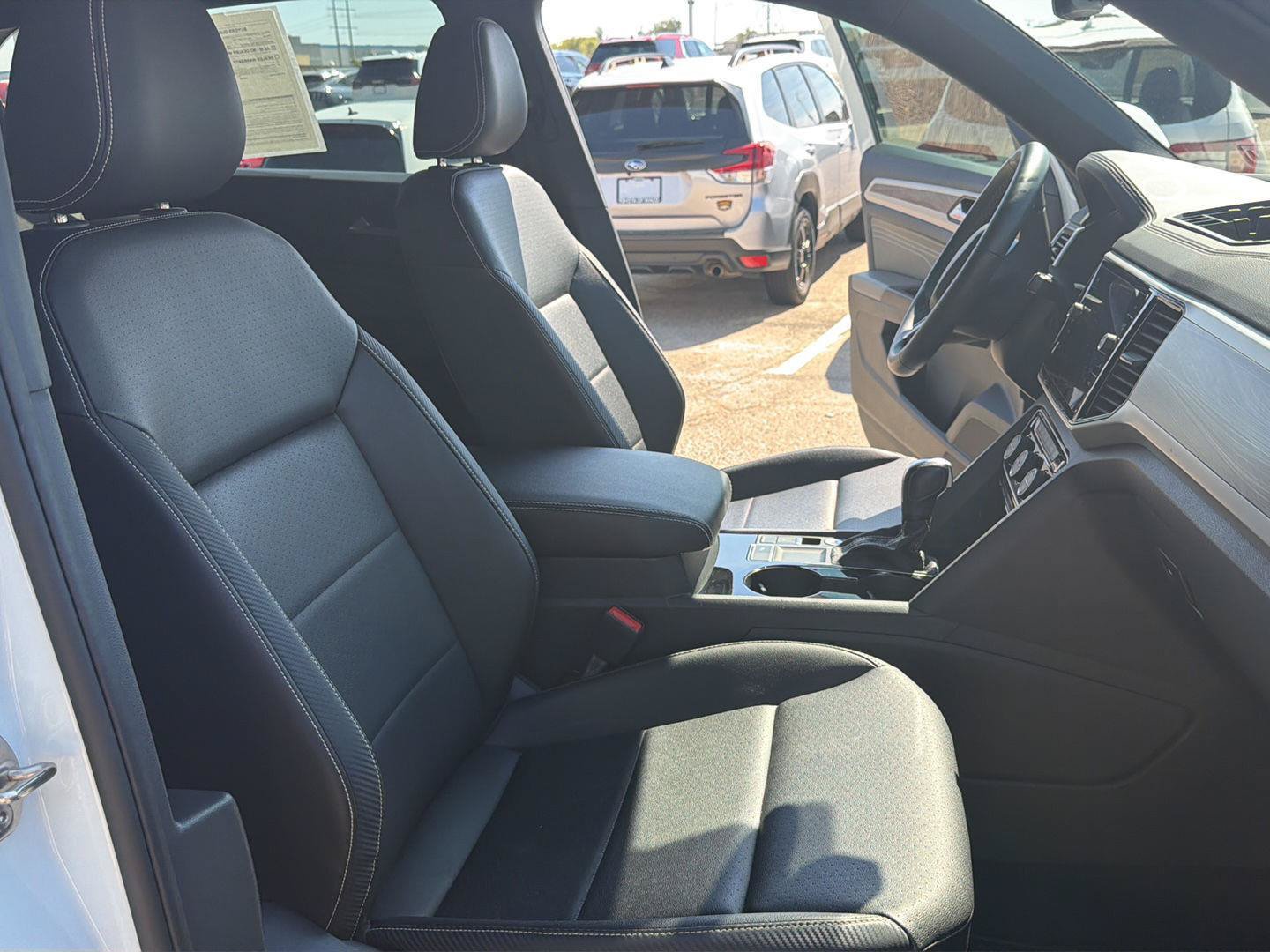 Used 2023 Volkswagen Atlas Cross Sport SE w/ Panoramic Sunroof Package FWD image 19