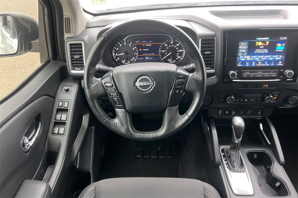 Used 2022 Nissan Frontier SV image 17