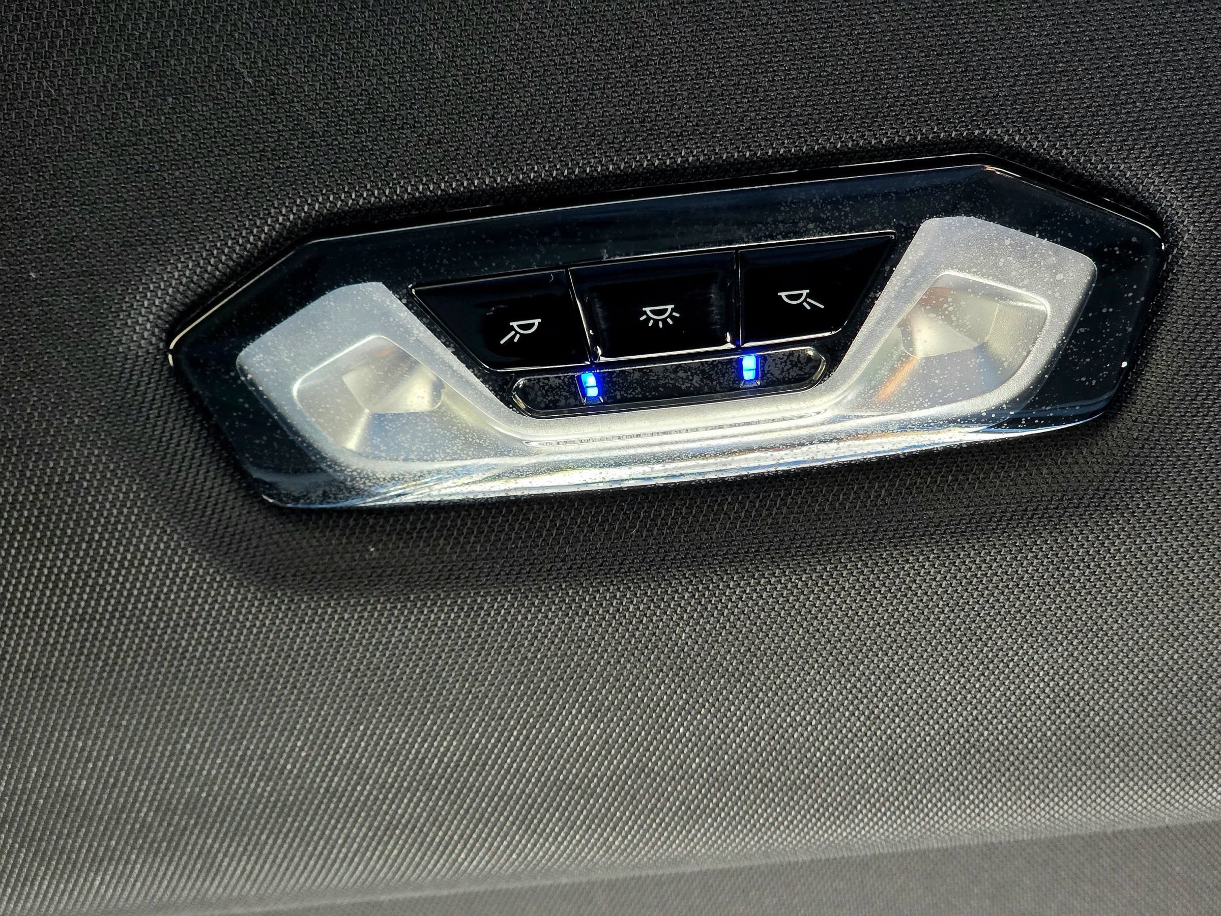 Used 2021 BMW 430i xDrive Coupe w/ M Sport Package AWD/4WD image 47