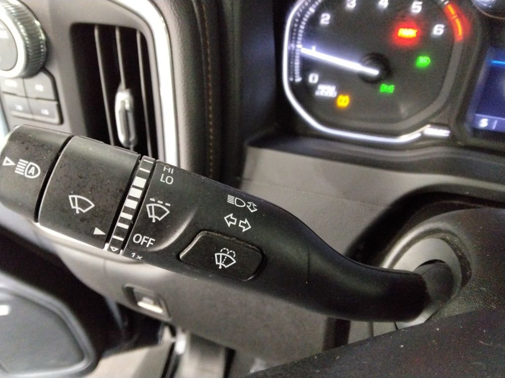 Used 2023 GMC Sierra 2500 AT4 w/ AT4 Preferred Package image 14